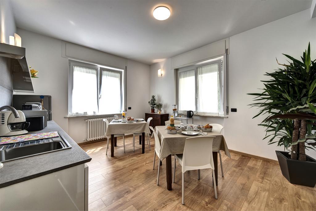 וארסה B&B Villa Giuli מראה חיצוני תמונה